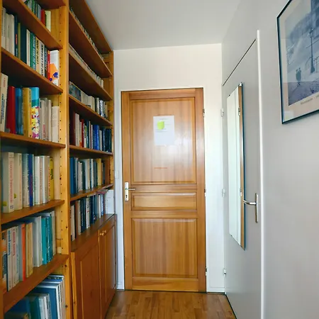 Oda ve Kahvaltı Part Dieu Charial &